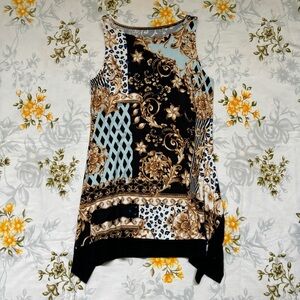 Size M Patterned Sleeveless Dress